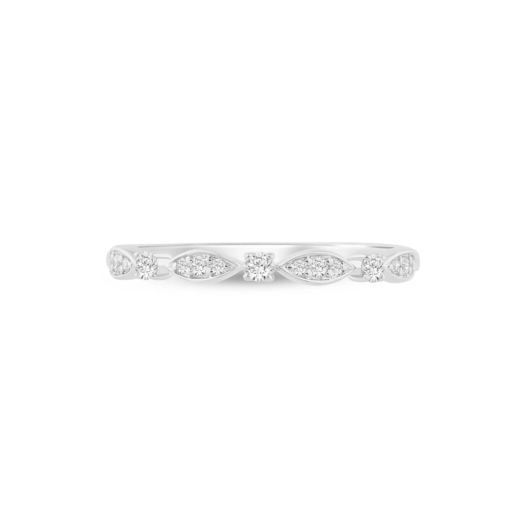 1/8 CT. Tw. Stacking Ring with Scalloped Band 10K White Gold Round Brilliant Cut Size 9 1mm