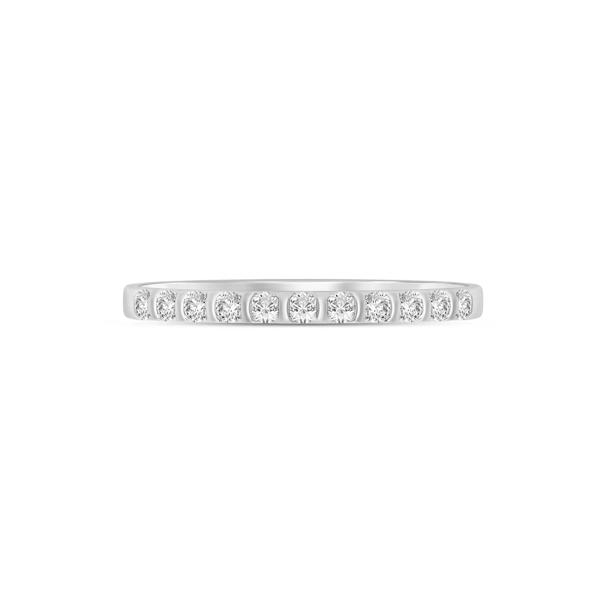 1/7 CT. Tw. Diamond Band Ring 10K White Gold Round Brilliant Cut Size 8.5 1mm