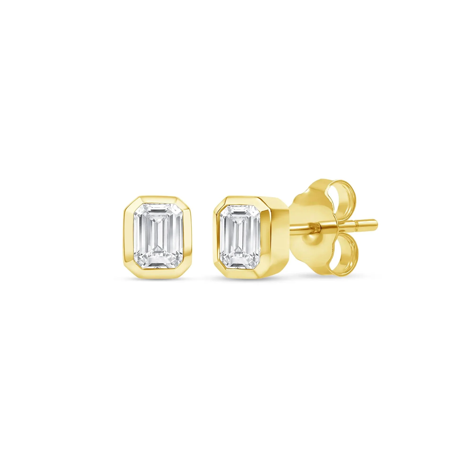 1/4 CT. Tw. Lab Grown Diamond Emerald-Cut Bezel-Set Solitaire Stud Earrings 14K Yellow Gold Size 4.20mm