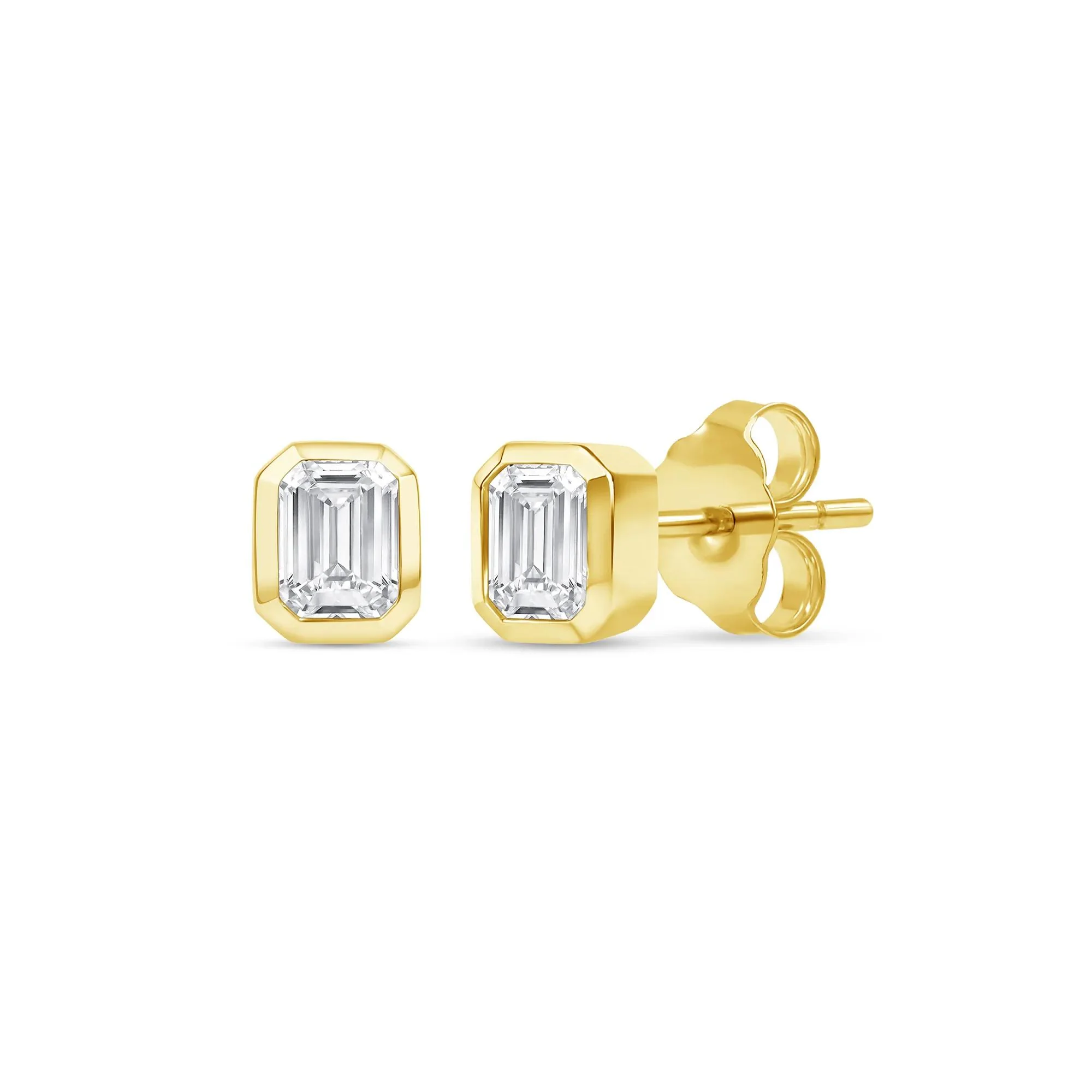 1/3 CT. Tw. Lab Grown Diamond Emerald-Cut Bezel-Set Solitaire Stud Earrings 14K Yellow Gold Size 4.50mm