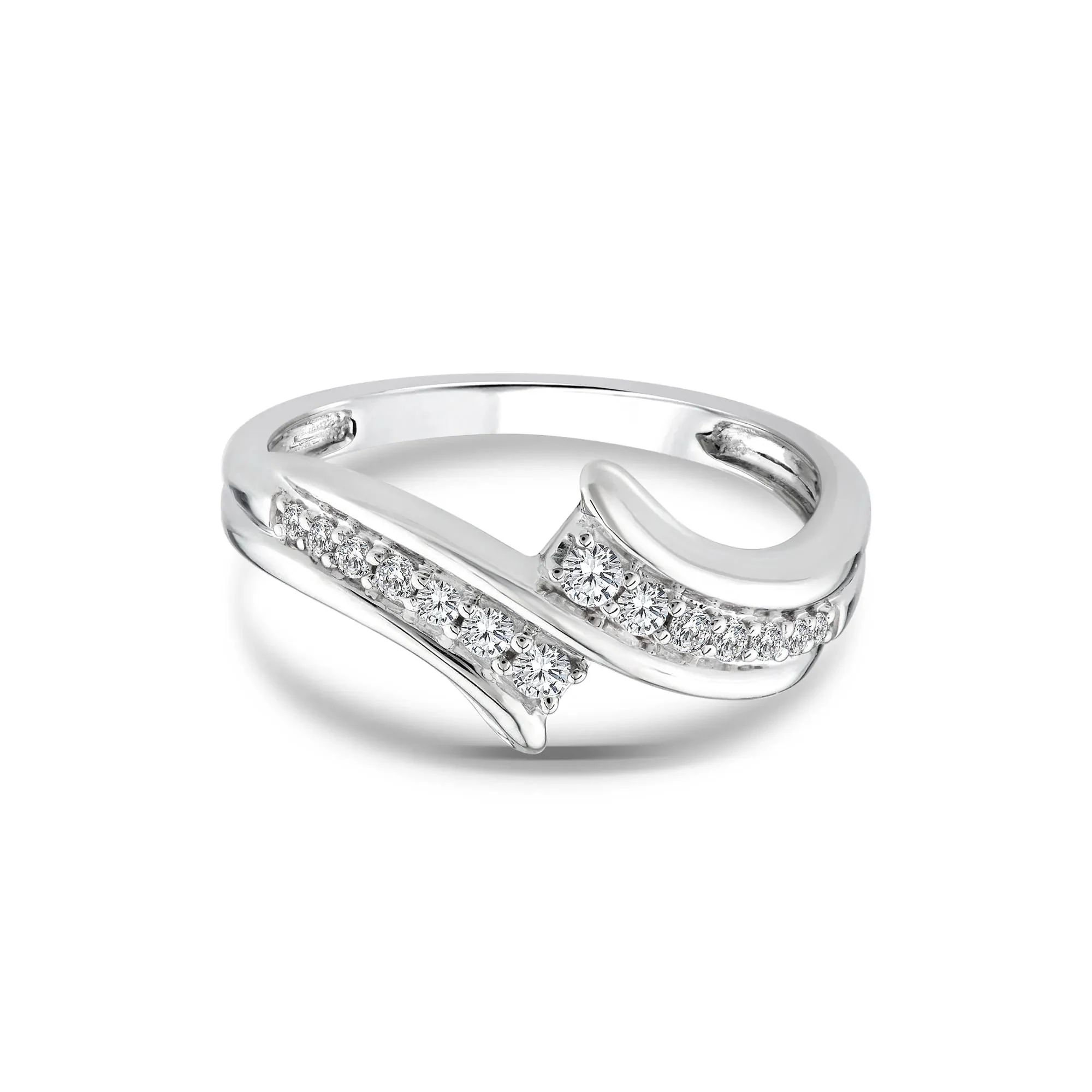 1/5 CT. Tw. Diamond Bypass Ring 10K White Gold Size 8.5 1.5mm