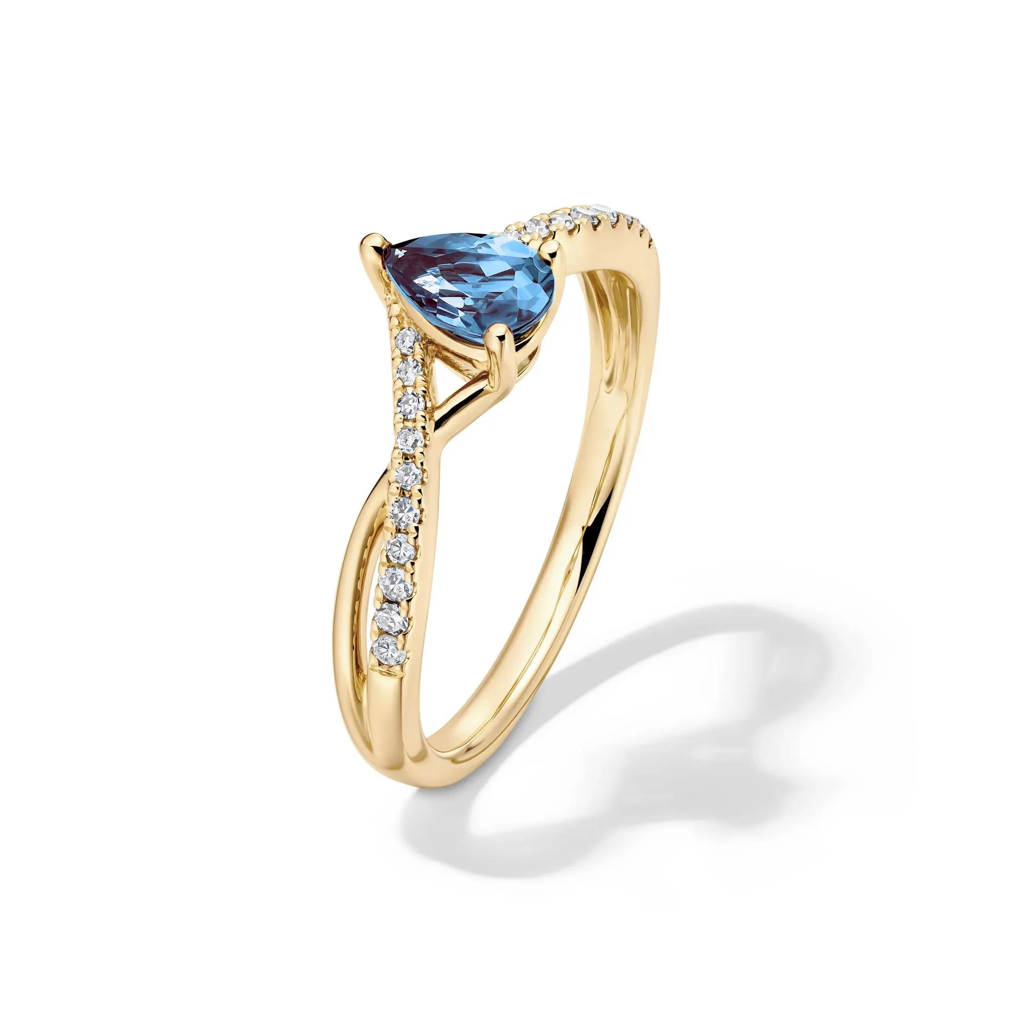 Lab-Created Alexandrite and Diamond Ring 10K Yellow Gold Ring Size 6 6mm - Image 4