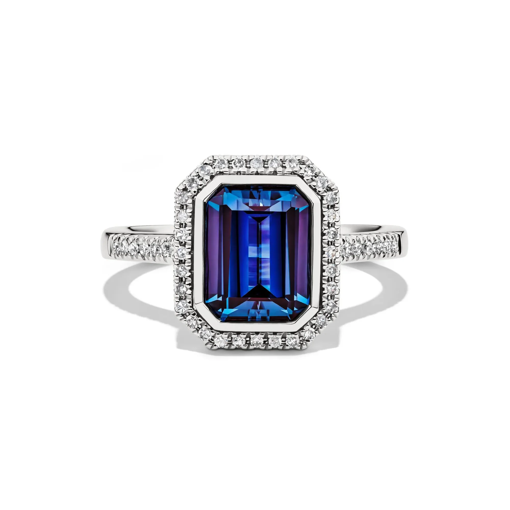 1/5 CT. Tw. Lab-Created Alexandrite and Lab-Created Diamond Ring 10K White Gold Size 6.5 1mm