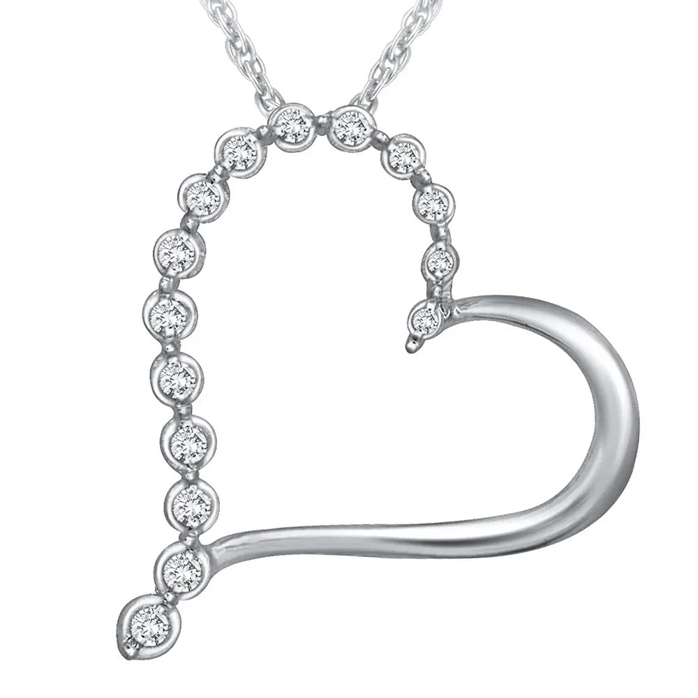 1/10 CT. Tw. Diamond Journey Heart Pendant Necklace 10K White Gold Size 18"