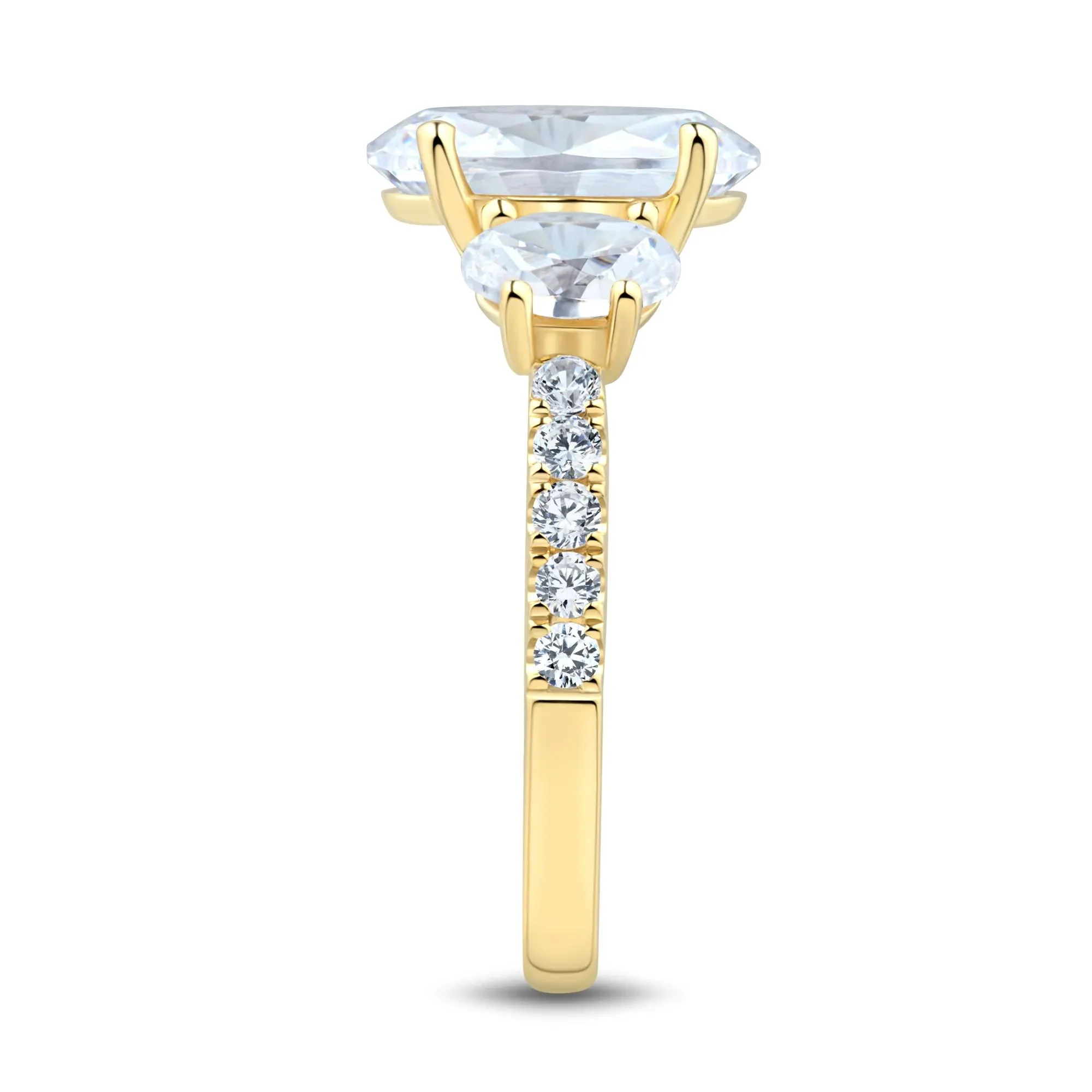 4 1/4 CT. Tw. Lab Grown Diamond Three-Stone Engagement Ring 14K Yellow Gold Round Brilliant Cut Size 6 1.5mm - Image 3