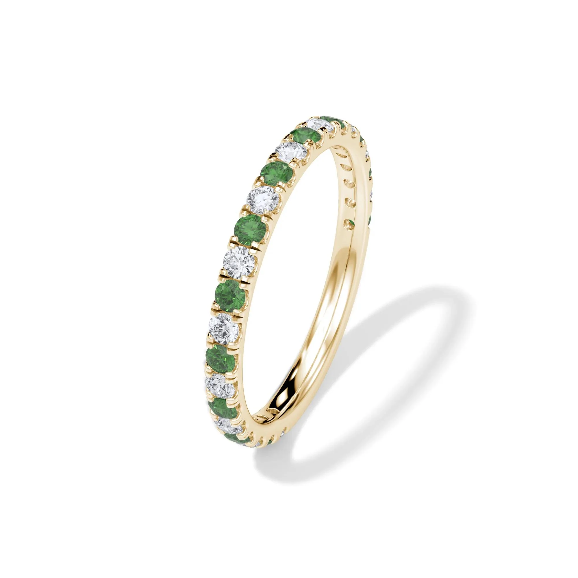 1/3 CT. Tw. Lab Grown Diamond & Lab-Created Emerald Anniversary Band Ring 14K Yellow Gold Size 9 3mm - Image 4